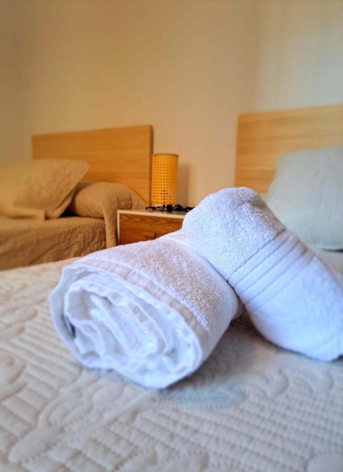 Alhondiga 16 Apartamentos Baza Kültér fotó