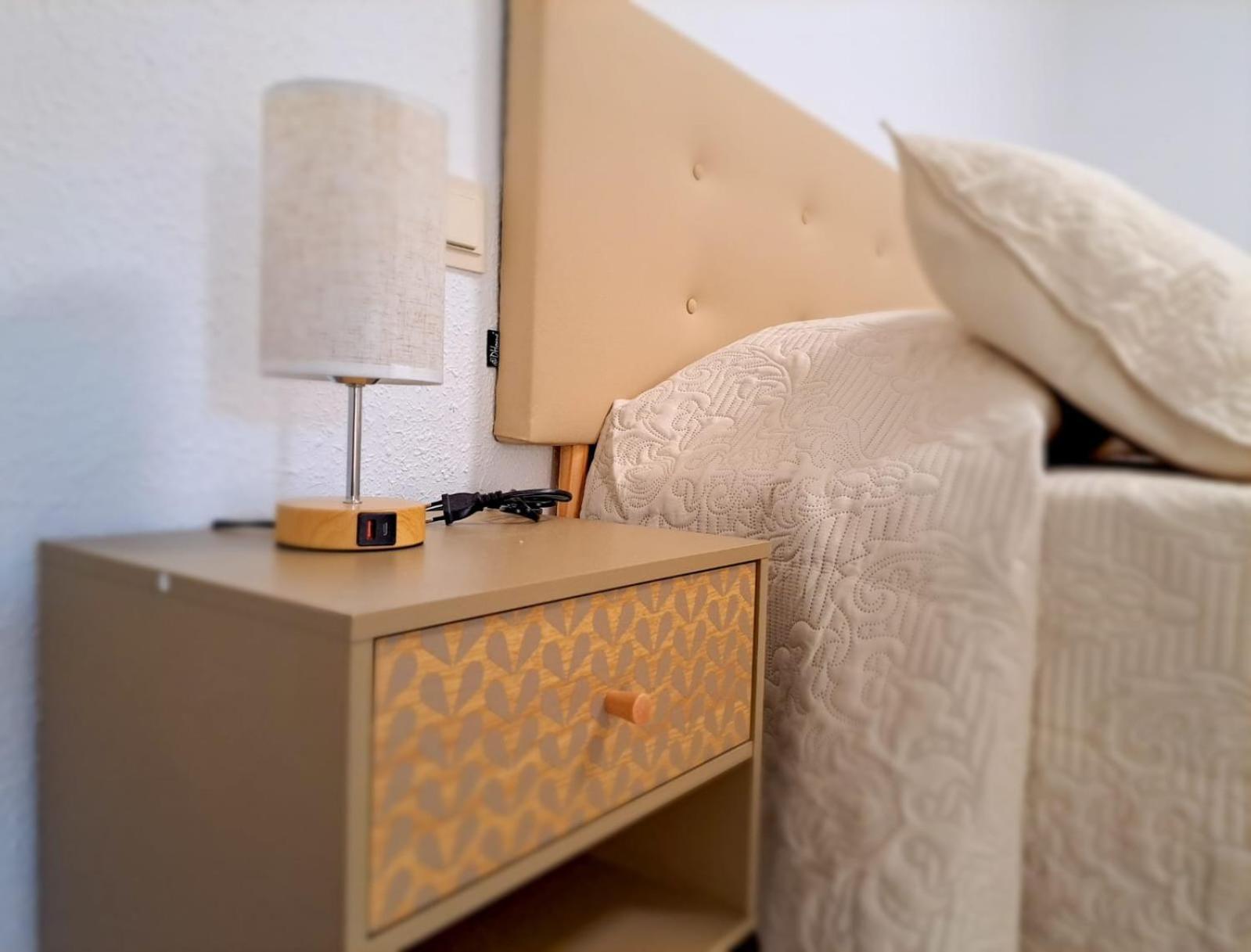 Alhondiga 16 Apartamentos Baza Kültér fotó